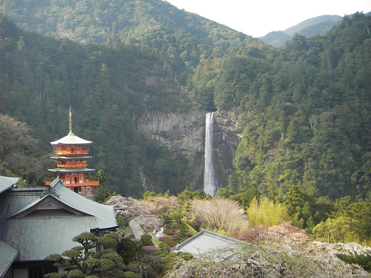 Kumano Backpackers Hostel Tanabe